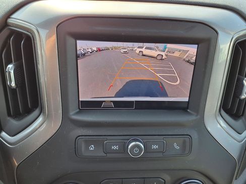 Used 2025 Chevrolet Silverado 1500 W/T image 4