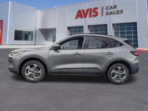 Used 2025 Ford Escape ST-Line AWD/4WD image 2
