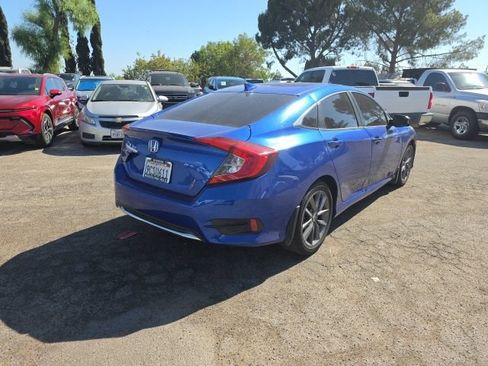 Used 2019 Honda Civic EX image 3