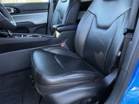 Used 2024 Jeep Compass Limited image 21