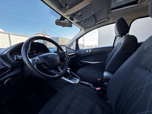 Used 2018 Ford EcoSport SE image 10