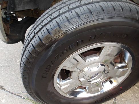 Used 2009 Ford F150 XLT AWD/4WD image 42