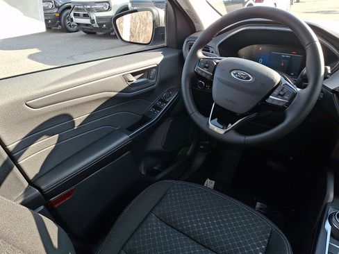 New 2026 Ford Escape Active w/ Cold Weather Package image 32