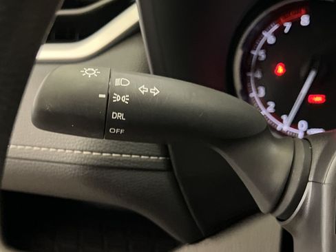 Used 2024 Toyota RAV4 LE AWD/4WD image 34