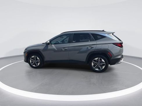 Used 2025 Hyundai Tucson SEL FWD image 5
