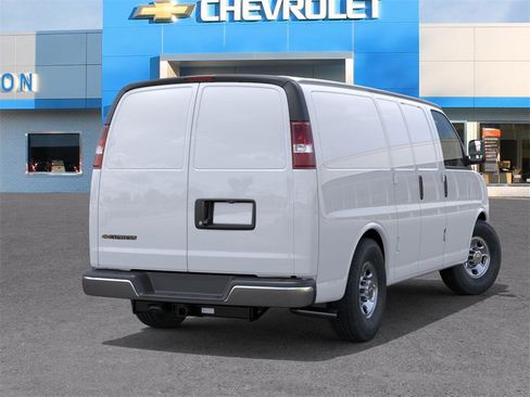 New 2025 Chevrolet Express 2500 Work Van w/ Driver Convenience Package image 4