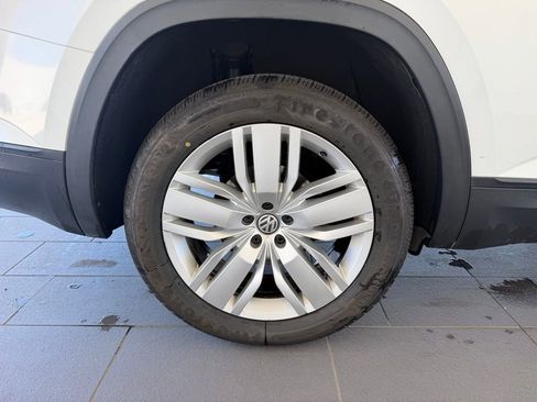 Used 2020 Volkswagen Atlas SE w/ Panoramic Sunroof Package image 14