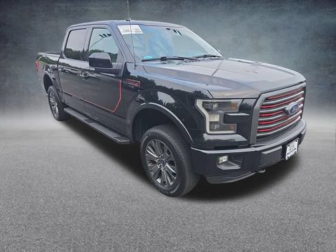 Used 2016 Ford F150 Lariat w/ Equipment Group 502A Luxury AWD/4WD image 7