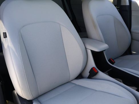 Used 2024 Hyundai Kona SEL FWD image 15