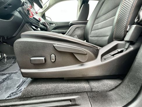 Used 2022 GMC Canyon AT4 w/ Trailering Package image 14