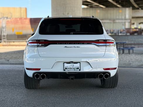 Used 2021 Porsche Macan Turbo AWD/4WD image 6