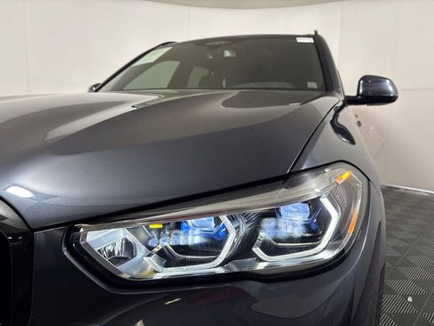 Used 2021 BMW X5 xDrive40i w/ M Sport Package AWD/4WD image 9