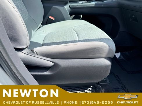 Used 2022 Toyota Sienna LE FWD image 13