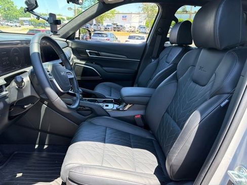 Used 2025 Kia Telluride SX Prestige X-Line AWD/4WD image 3