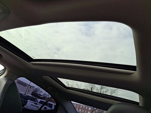 Used 2017 Nissan Maxima 3.5 SL image 13