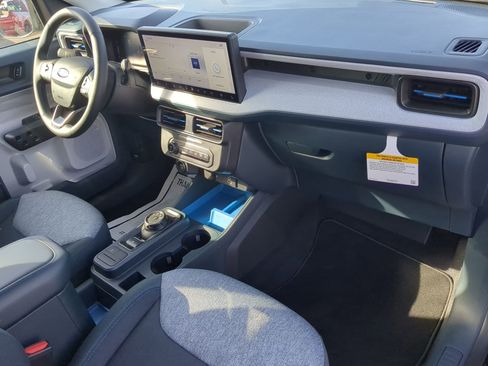New 2026 Ford Maverick XLT w/ XLT Luxury Package FWD image 45