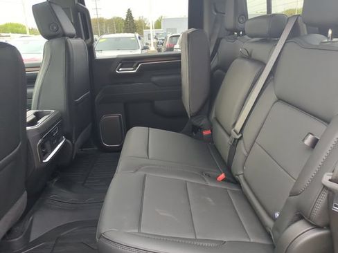 New 2026 GMC Sierra 2500 Denali w/ Denali Reserve Package AWD/4WD image 27