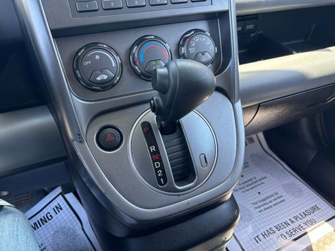 Used 2004 Honda Element EX image 19
