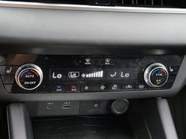 Used 2024 Mitsubishi Outlander SEL Black Edition AWD/4WD image 24