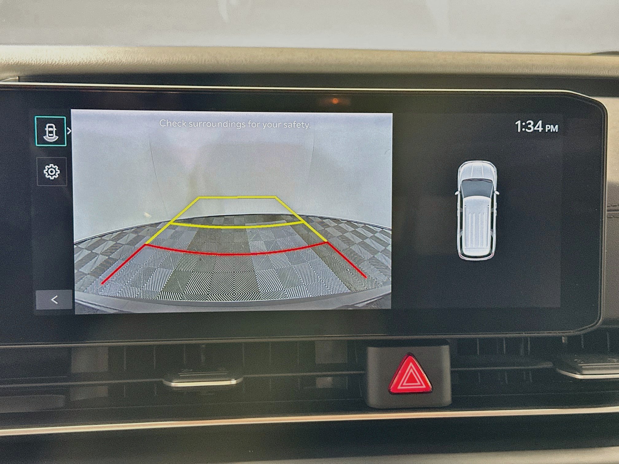 Used 2025 Kia Carnival FWD image 23
