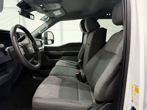 Used 2023 Ford F350 XLT w/ FX4 Off-Road Package image 11