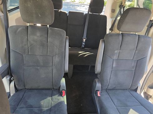 Used 2011 Dodge Grand Caravan Express w/ PWR Window Group image 13