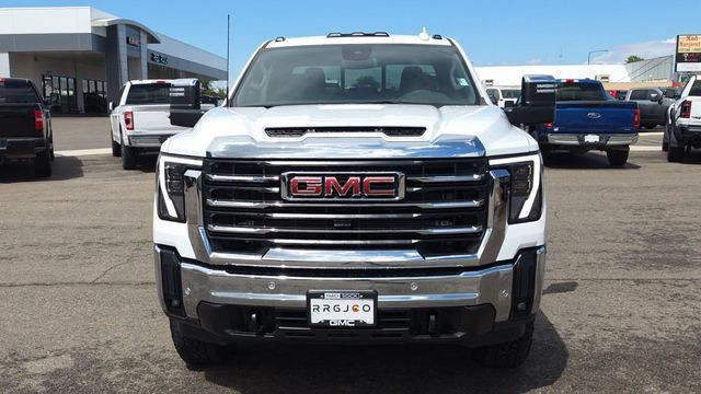 New 2026 GMC Sierra 3500 SLT w/ SLT Premium Package AWD/4WD image 3