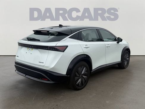 Used 2023 Nissan Ariya FWD image 7