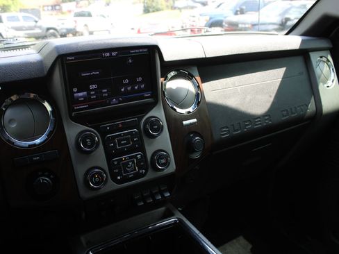 Used 2013 Ford F350 Lariat w/ Lariat Ultimate Pkg image 11