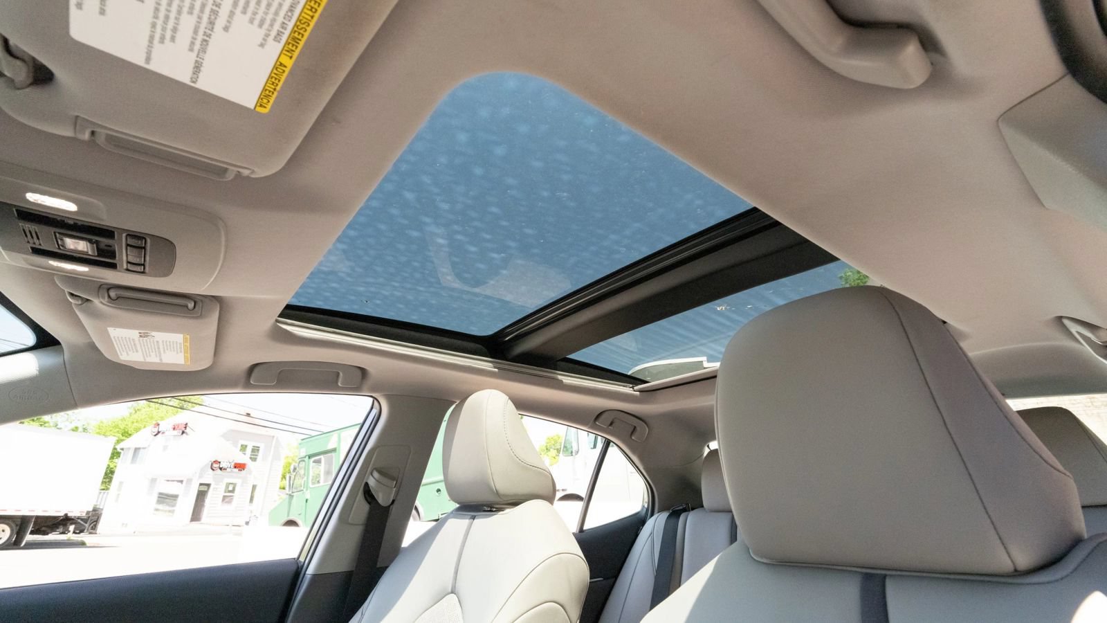 Used 2023 Toyota Camry XSE FWD image 26