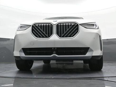 New 2026 BMW X3 xDrive30i w/ Premium Package AWD/4WD image 23