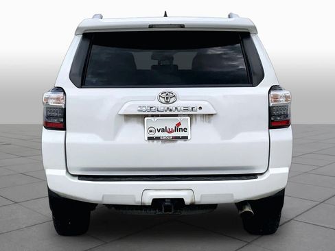 Used 2015 Toyota 4Runner SR5 Premium RWD image 4