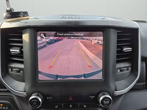 Used 2019 RAM 1500 Big Horn image 41