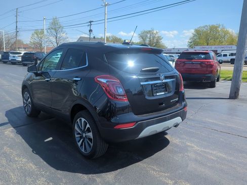 Certified 2022 Buick Encore Preferred w/ Safety Package AWD/4WD image 7