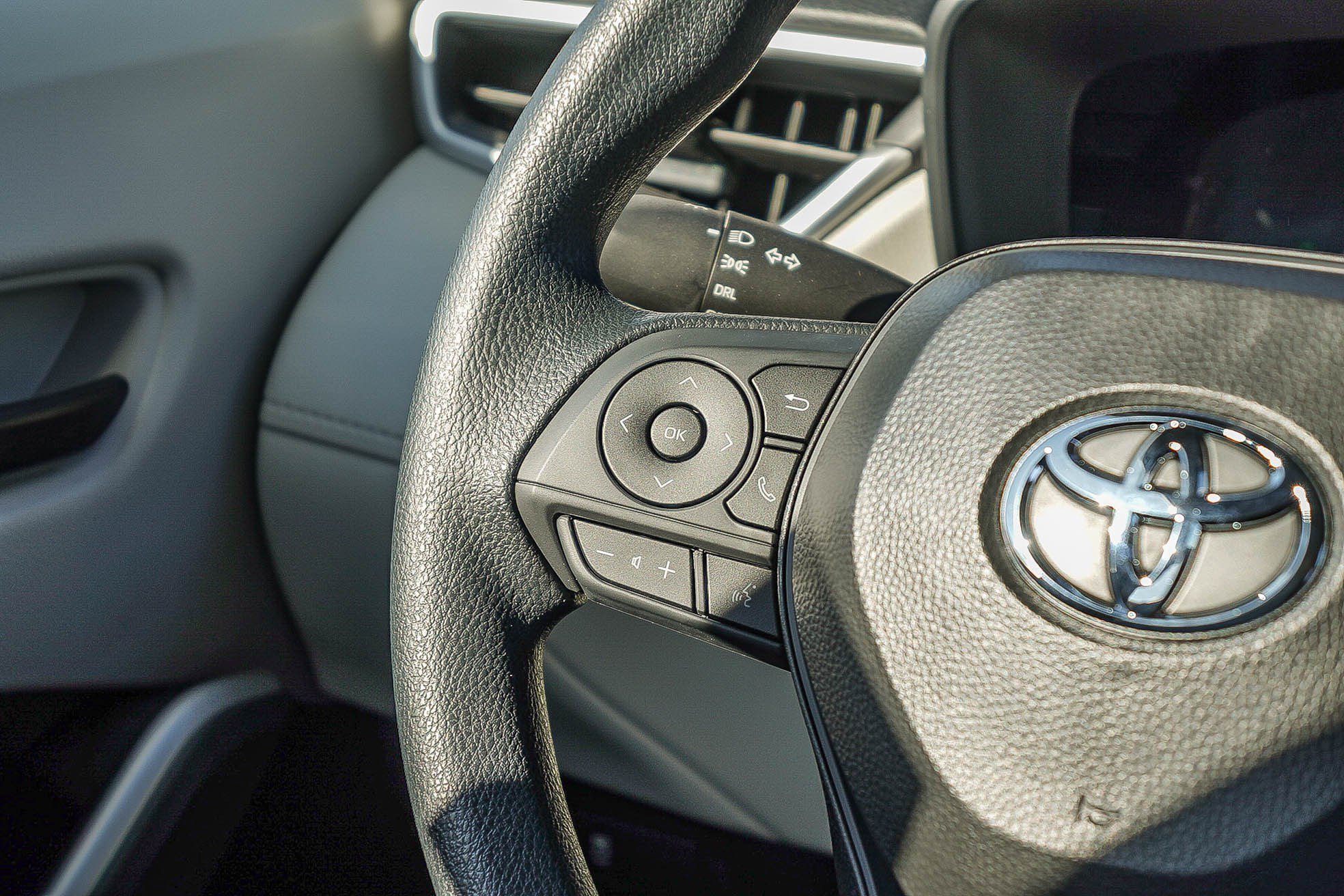 New 2026 Toyota Corolla Cross L FWD image 20