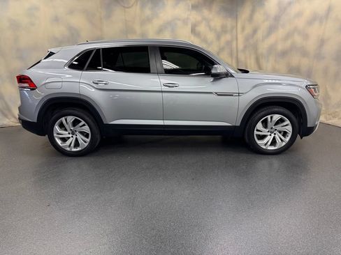 Used 2021 Volkswagen Atlas Cross Sport SEL AWD/4WD image 9