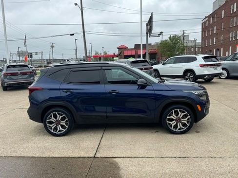 Used 2023 Kia Seltos SX AWD/4WD image 6