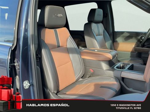 Used 2022 Chevrolet Silverado 2500 High Country w/ Technology Package image 17