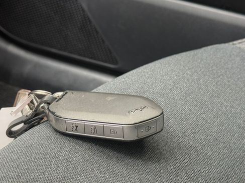 Used 2025 Kia K4 FWD image 21