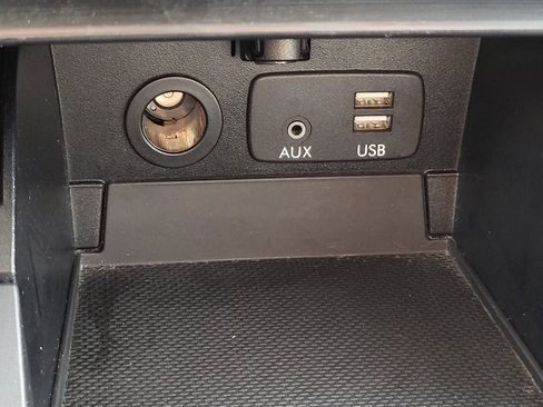 Used 2017 Subaru Outback 3.6R Limited image 29