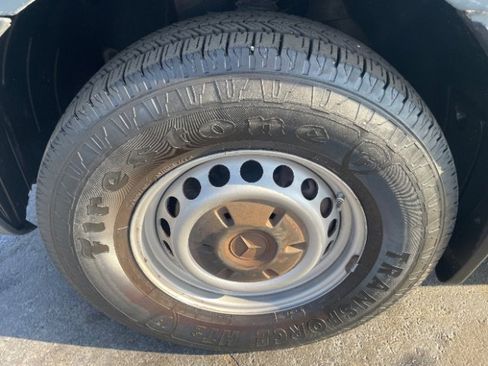 Used 2019 Mercedes-Benz Sprinter 170 image 22