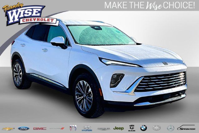 Used 2024 Buick Envision Preferred AWD/4WD image 1
