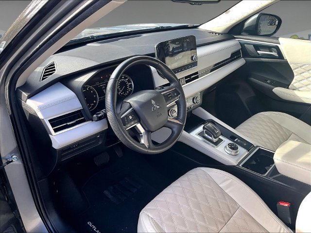 Used 2022 Mitsubishi Outlander SEL FWD image 14
