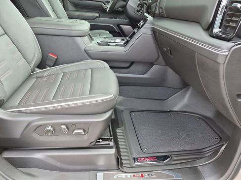 Used 2026 GMC Sierra 2500 AT4X w/ LPO, Black Badging Package image 16