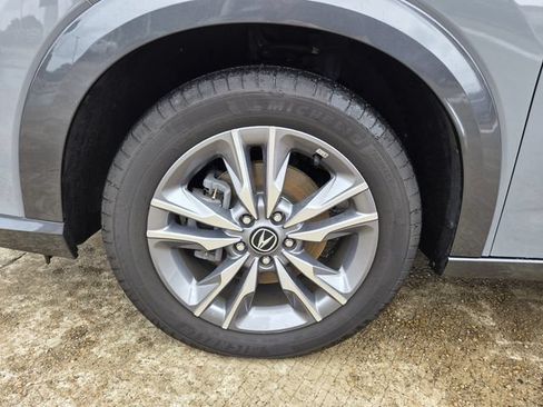 Used 2025 Acura ADX FWD image 26
