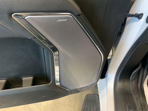 Used 2024 GMC Sierra 2500 Denali w/ Denali Reserve Package image 29