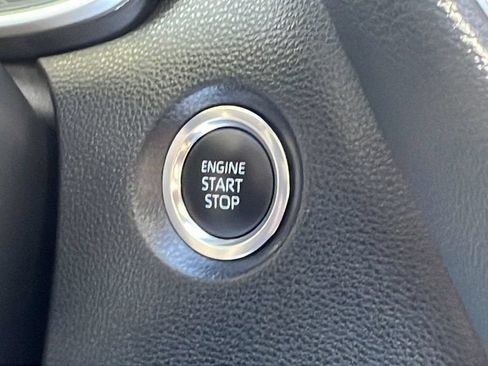 Certified 2025 Toyota Corolla SE FWD image 21