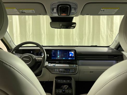 Used 2024 Hyundai Kona Limited image 17