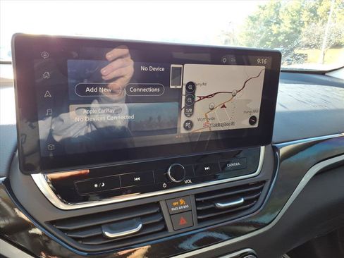 Used 2024 Nissan Altima 2.5 SR w/ SR Premium Package image 24