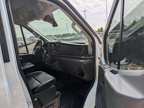 Used 2024 Ford Transit 250 148 Medium Roof RWD image 11